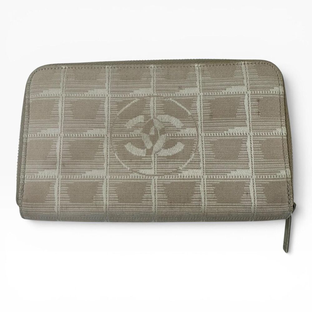 CHANEL Vintage CC Travel Line Zip Around Wallet Beige Jacquard Canvas France